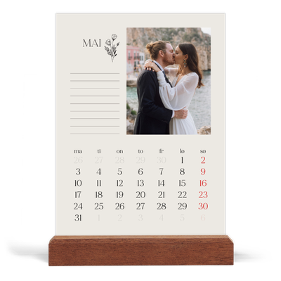 Bordkalender med trestativ - Stående — Initialer i blomst [kalender-forside]