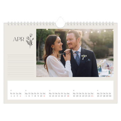 Fotokalender A4 — Initialer i blomst [April]