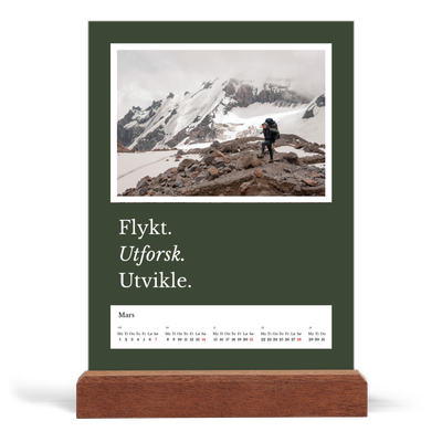 Bordkalender med trestativ - Stående — Redaksjonell Jord [Mars]