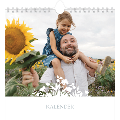Månedskalender kvadratisk — Blomstermotiv [kalender-forside]