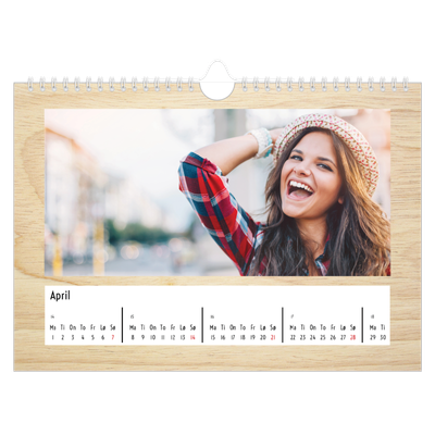 Fotokalender A4 — Paneler i tre [April]